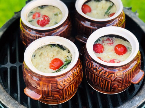 Кус-кус в горщиках з бринзою і овочами Кус-кус в горщиках з бринзою і овочами