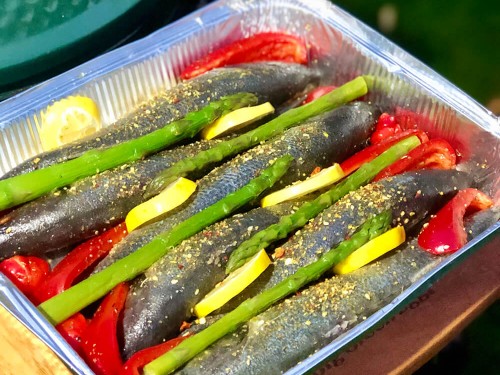 Сибас с овощами на гриле