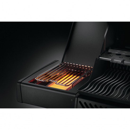 фото 11 Газовий гриль NAPOLEON PHANTOM ROGUE SE 425 фото 11 Газовий гриль NAPOLEON PHANTOM ROGUE SE 425