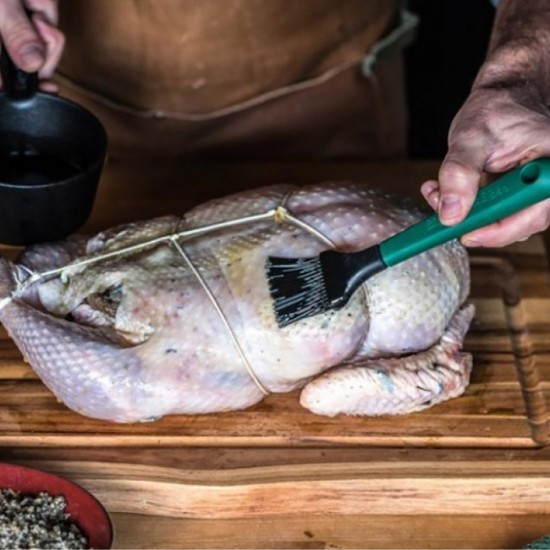 фото 4 Сотейник чавунний з пензликом Big Green Egg