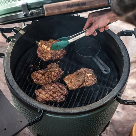 фото 6 Сотейник чавунний з пензликом Big Green Egg