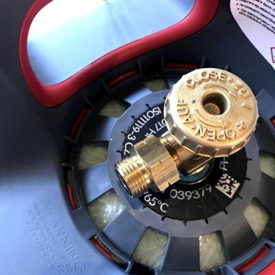 Штуцер для газового баллона