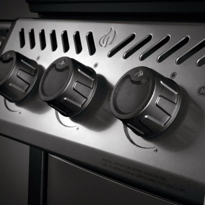 Газовий гриль NAPOLEON FREESTYLE 365 з конфоркою SIZZLE ZONE та дверкою