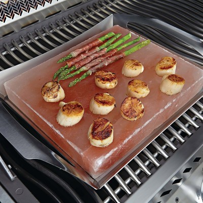 Камінь з гімалайської солі і перфорований лист