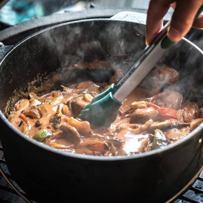 Щипцы металлические Big Green Egg с силиконовыми концами, 30 см